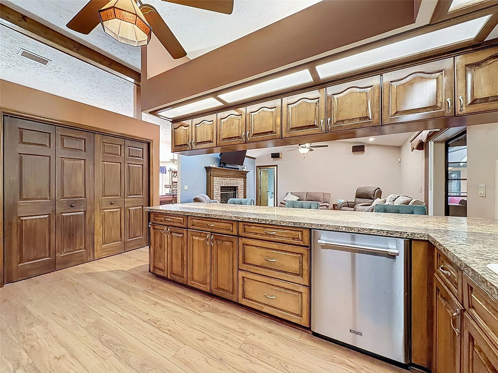4289 CASTLE AVE, SPRING HILL, FL — photo 15