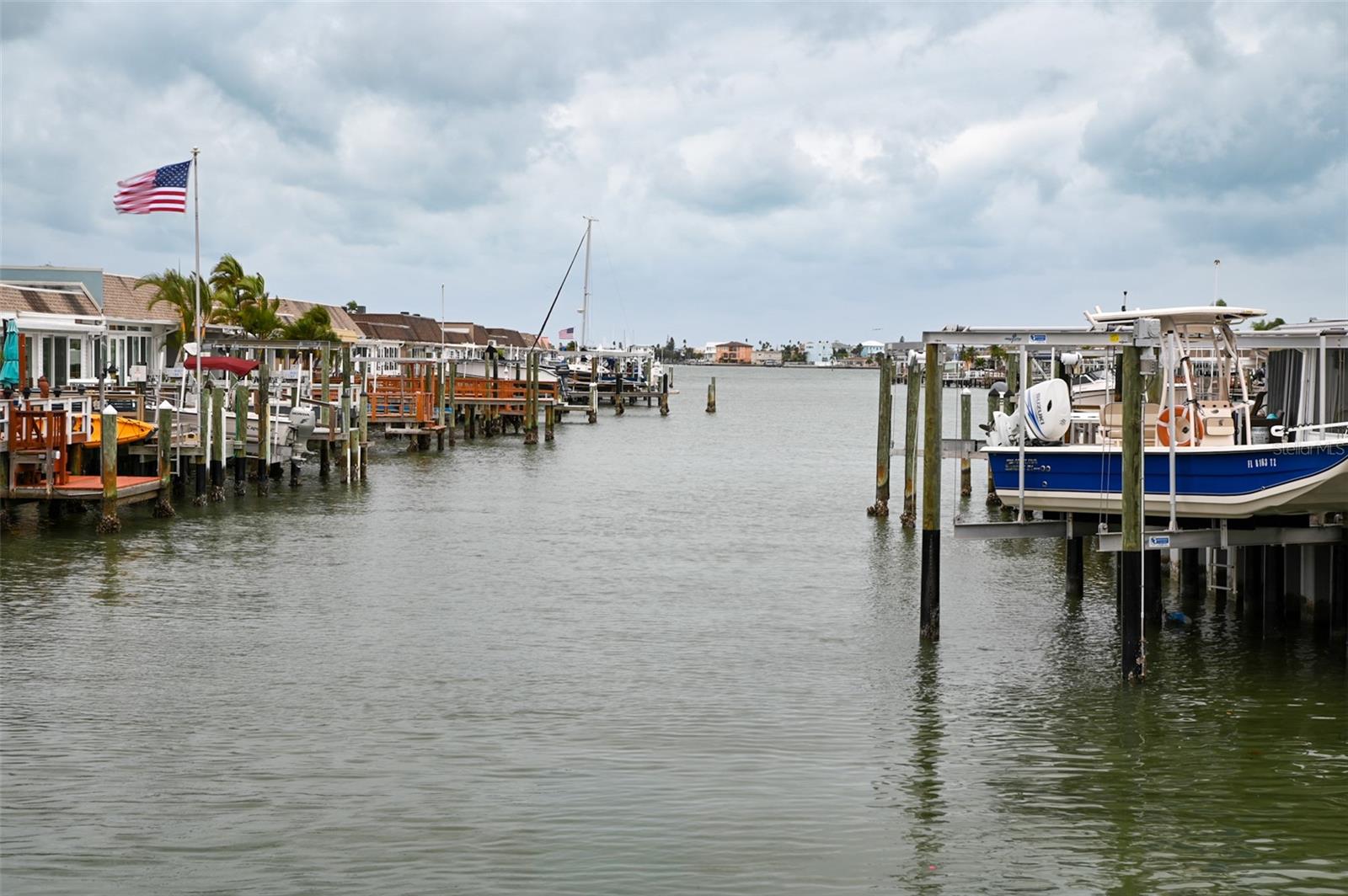 350 BOCA CIEGA POINT BLVD, ST PETERSBURG, FL — photo 23