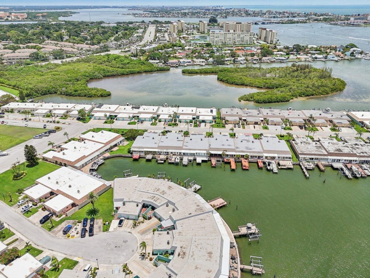 350 BOCA CIEGA POINT BLVD, ST PETERSBURG, FL — photo 24