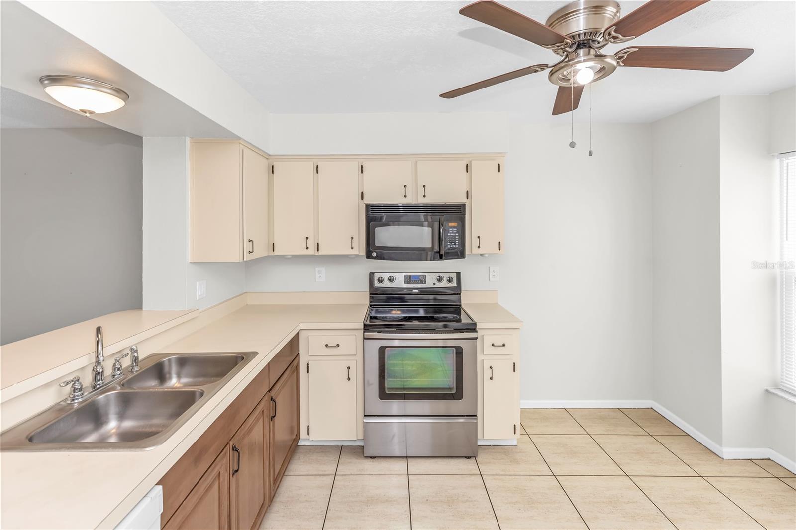 4431 BROOK HOLLOW CIR, WINTER SPRINGS, FL — photo 6