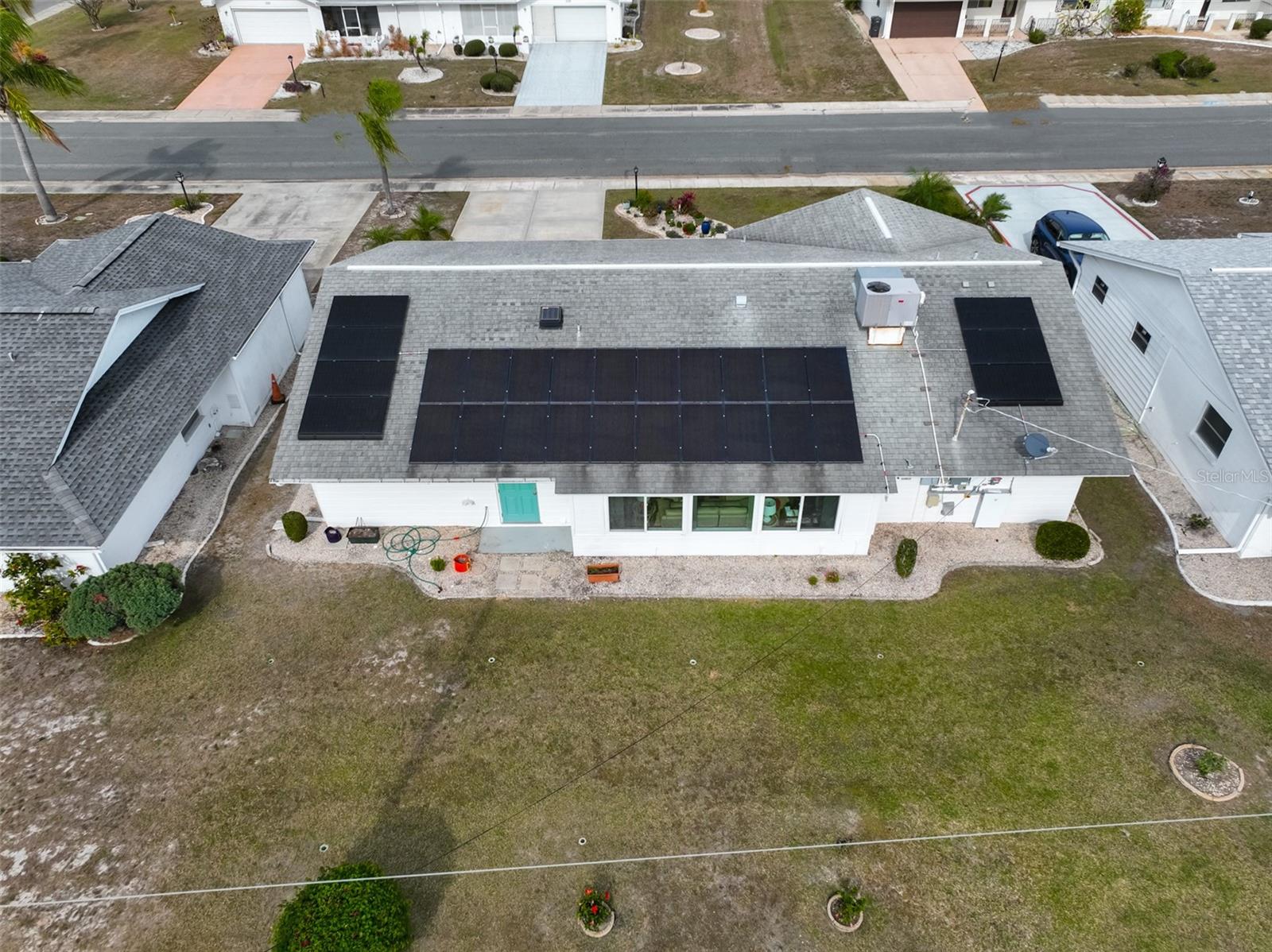 1520 DANBURY DR, SUN CITY CENTER, FL — photo 2