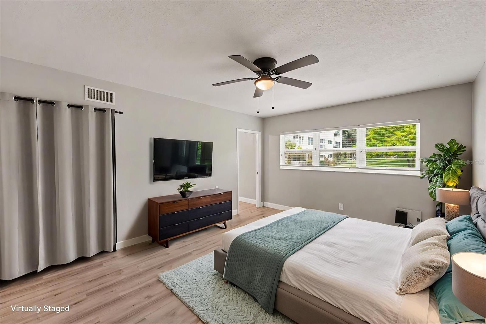 2262 SWEDISH DR #14, CLEARWATER, FL — photo 9