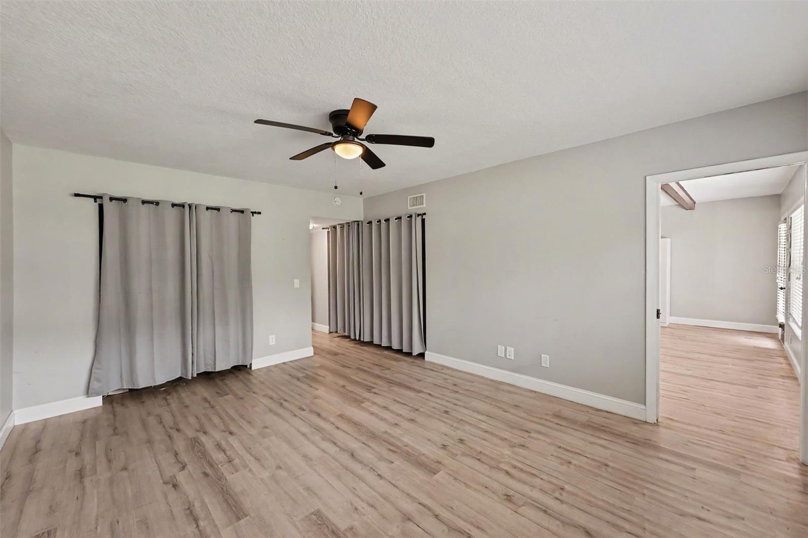 2262 SWEDISH DR #14, CLEARWATER, FL — photo 11