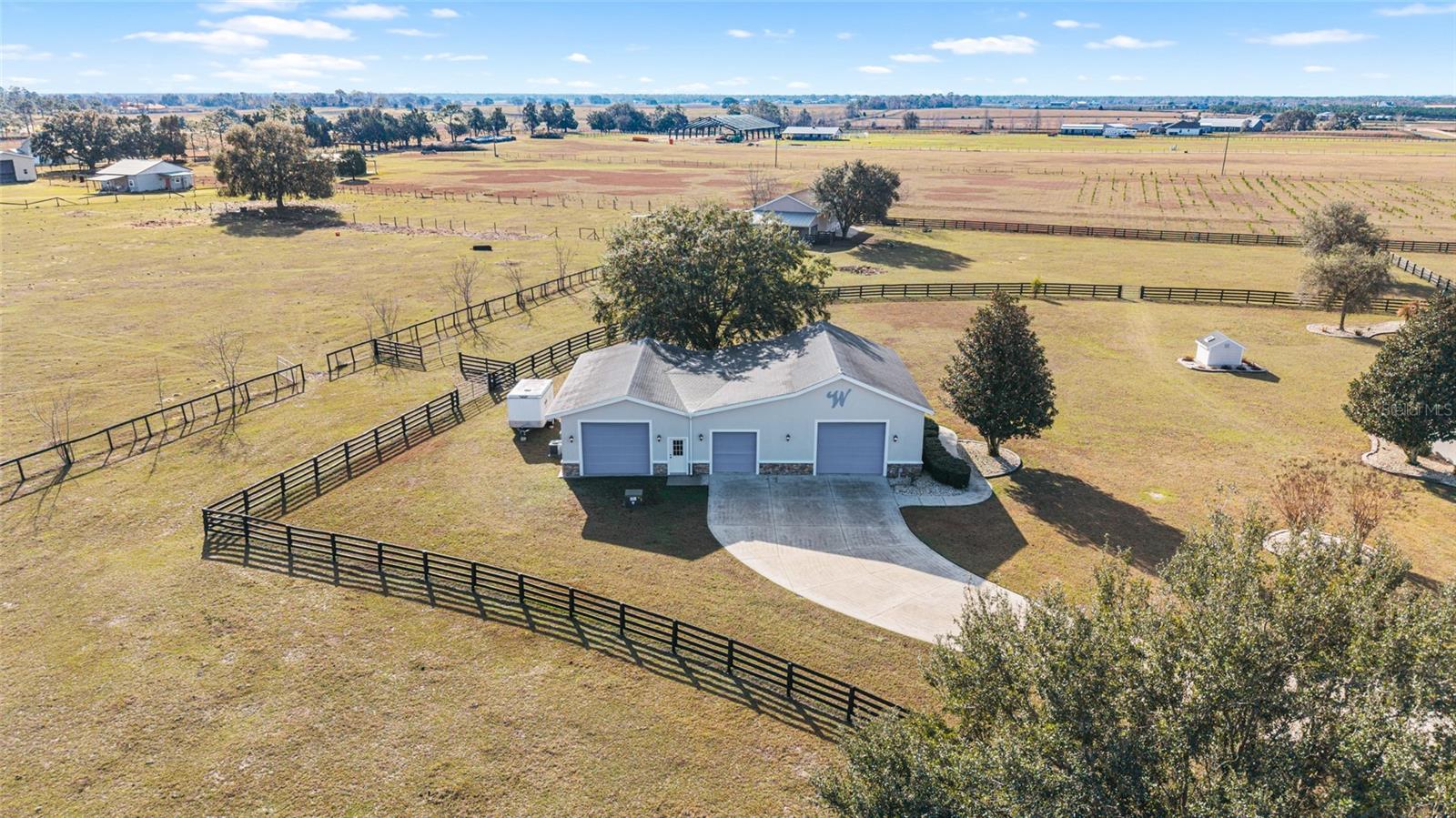 2655 NW 102ND BLVD, WILDWOOD, FL — photo 10