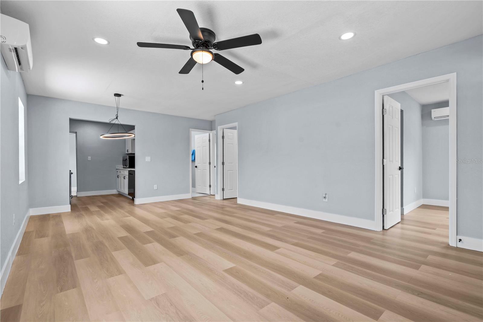 2465 16TH AVE S, ST PETERSBURG, FL — photo 10