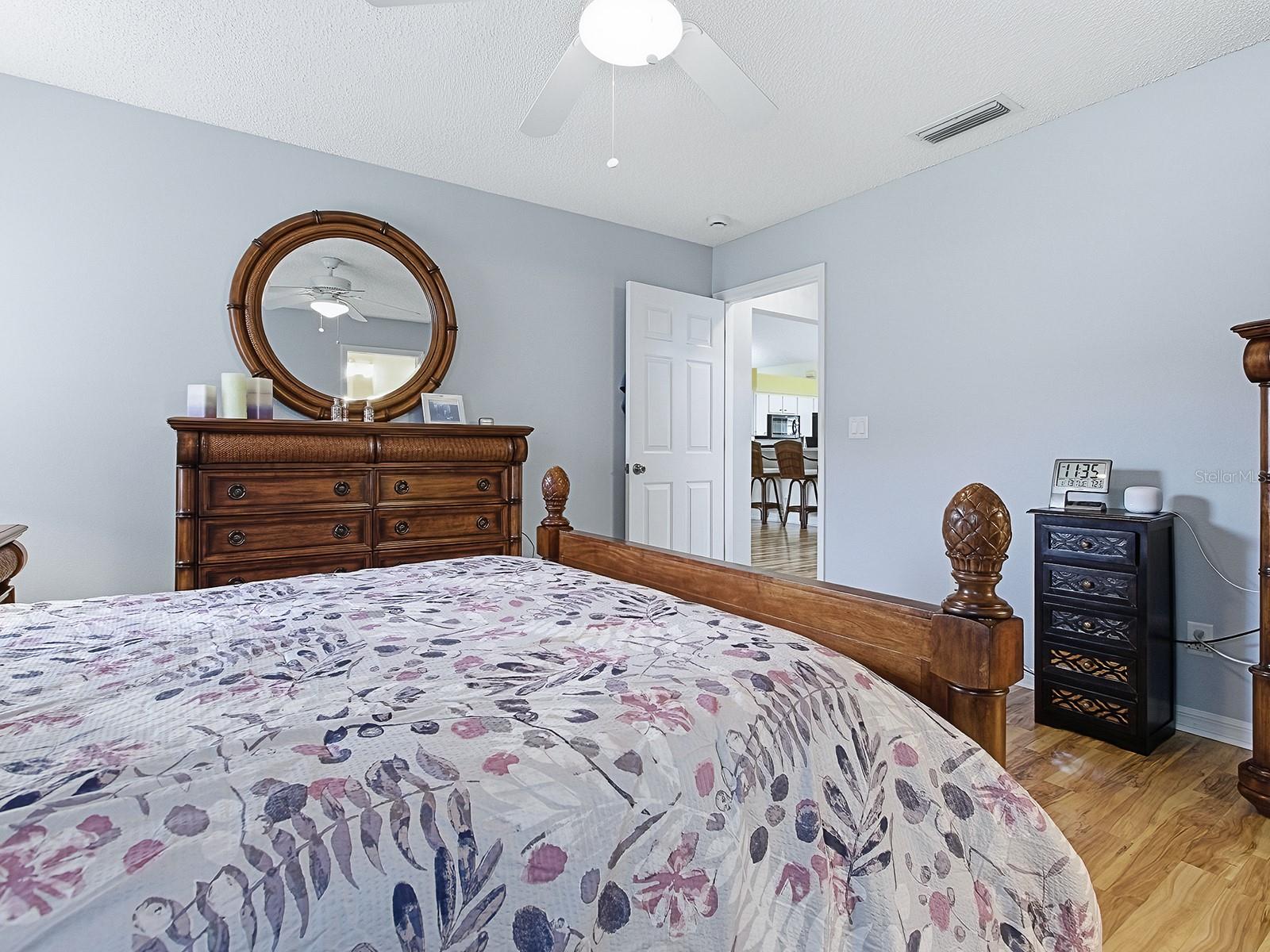 5588 GULF STREAM STREET, TAVARES, FL — photo 37
