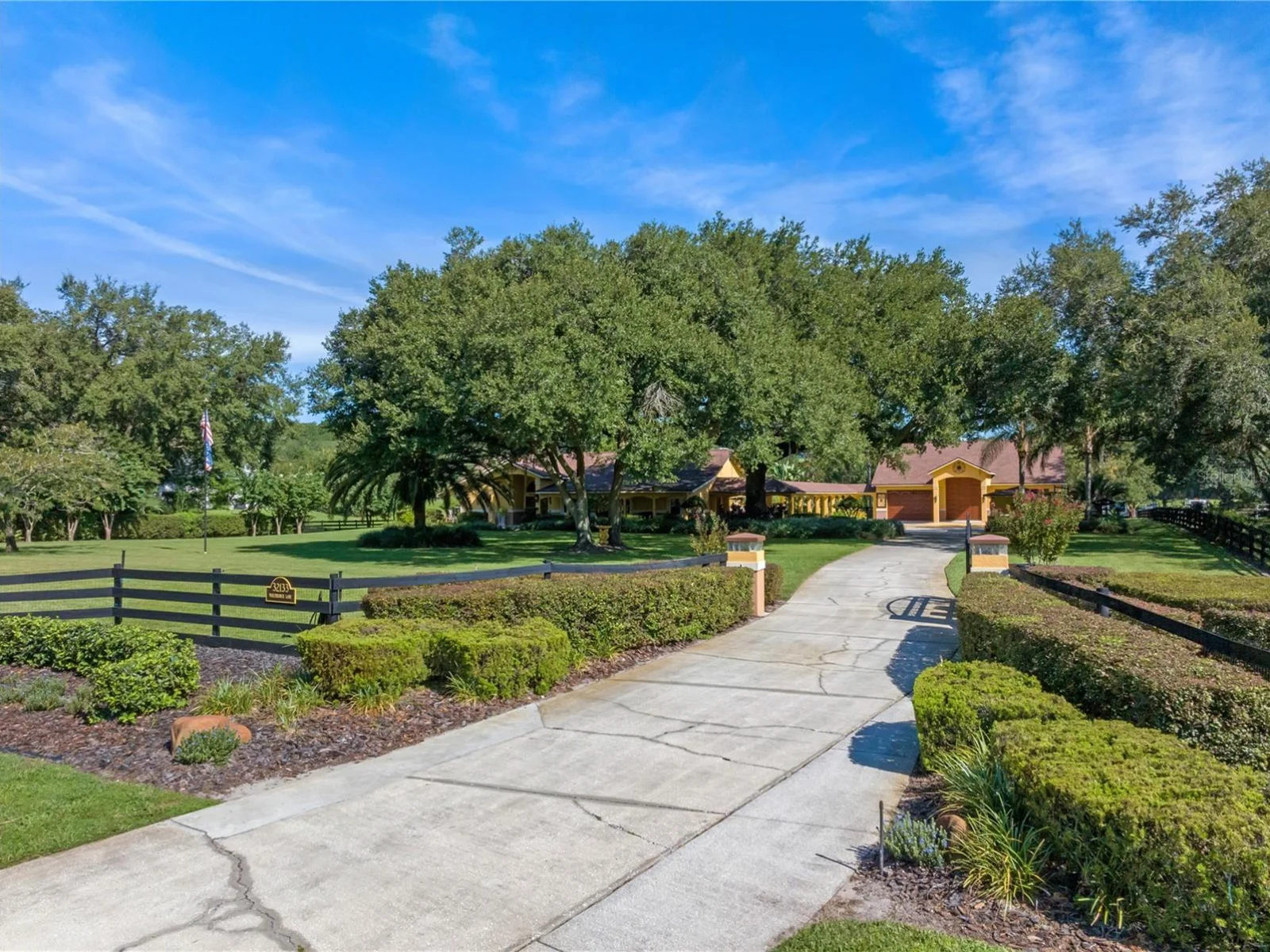 32133 WOLF BRANCH LN, SORRENTO, FL — photo 8