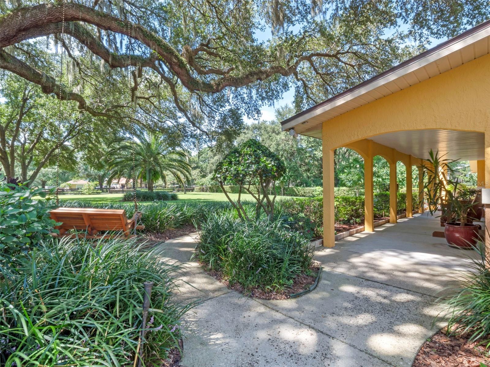 32133 WOLF BRANCH LN, SORRENTO, FL — photo 43