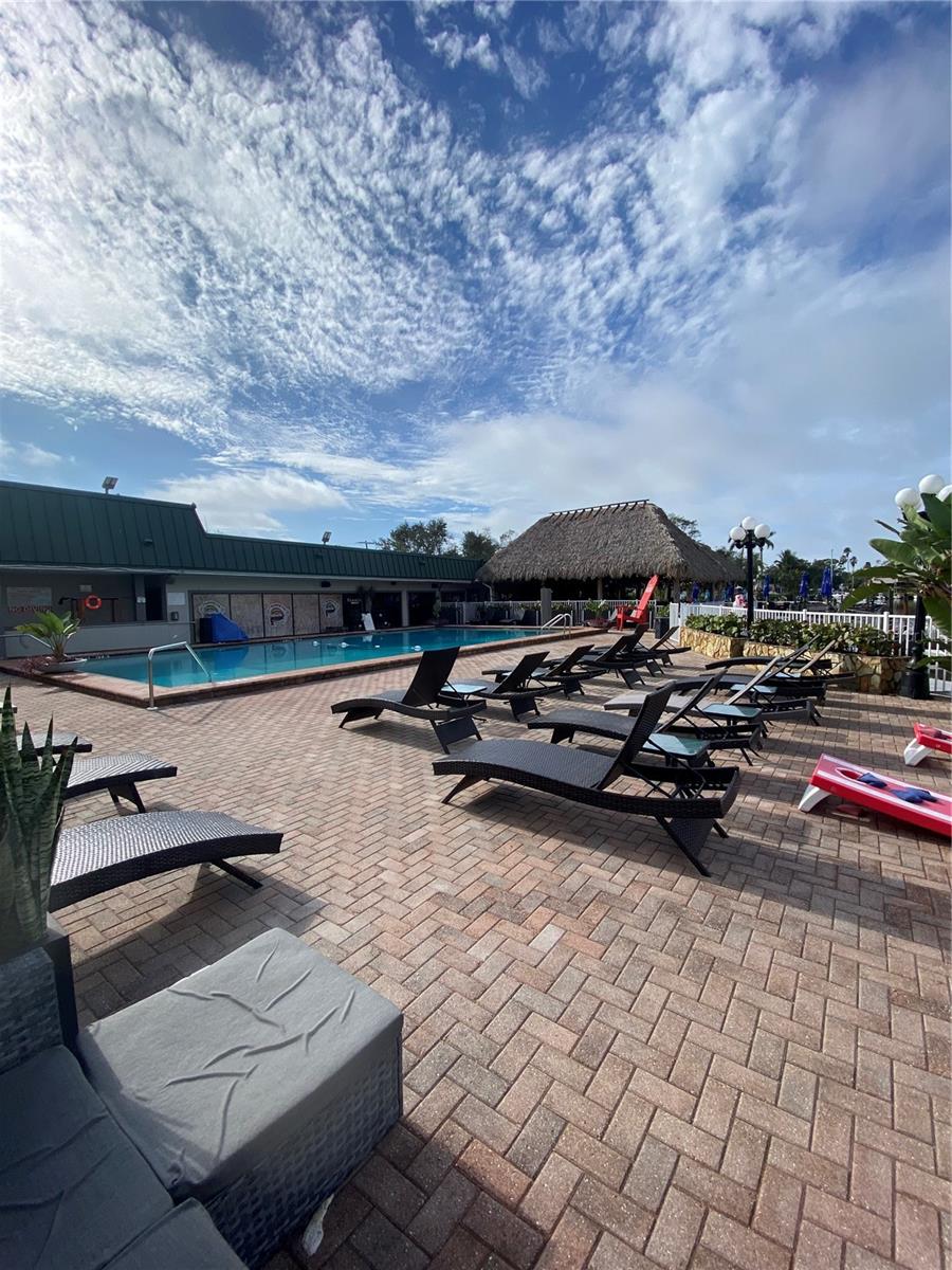 7150 N TAMIAMI TRL #S521, SARASOTA, FL — photo 29