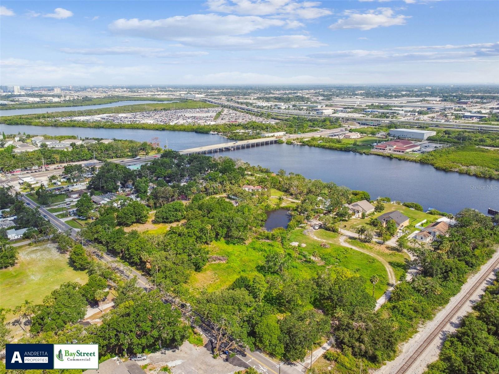 5116 PALM RIVER RD, TAMPA, FL — photo 5