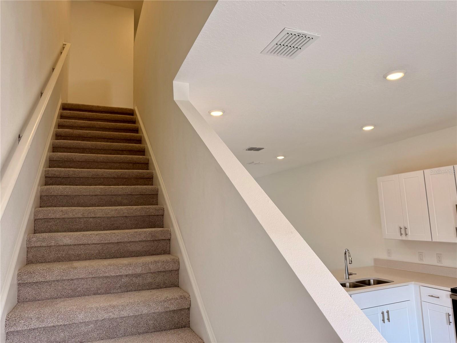 2996 SKYLINE LOOP, KISSIMMEE, FL — photo 10