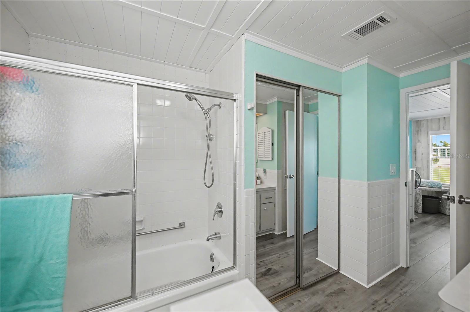 3303 BLUE JAY LN, ENGLEWOOD, FL — photo 49