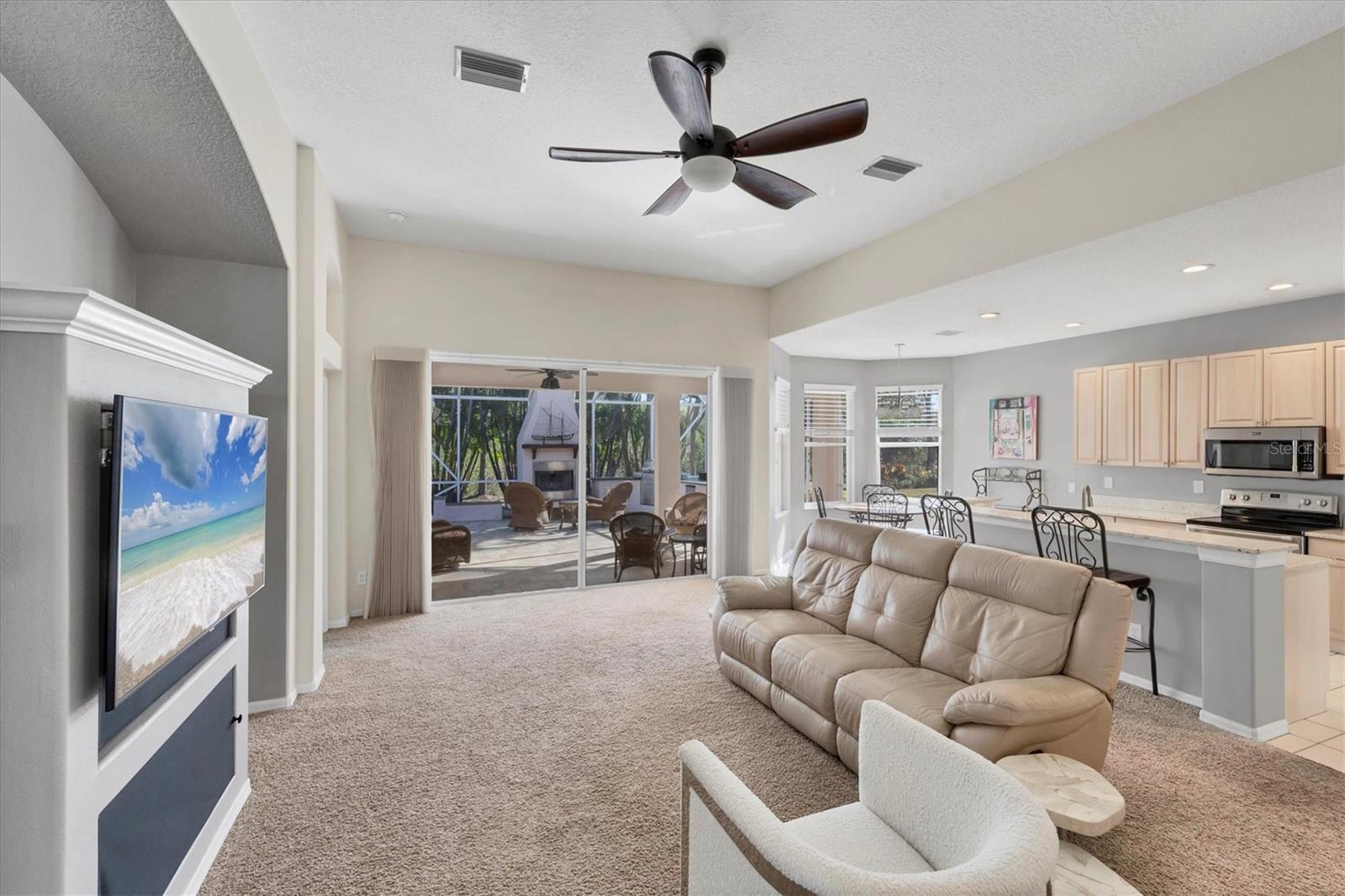 711 BACK NINE DR, VENICE, FL — photo 9