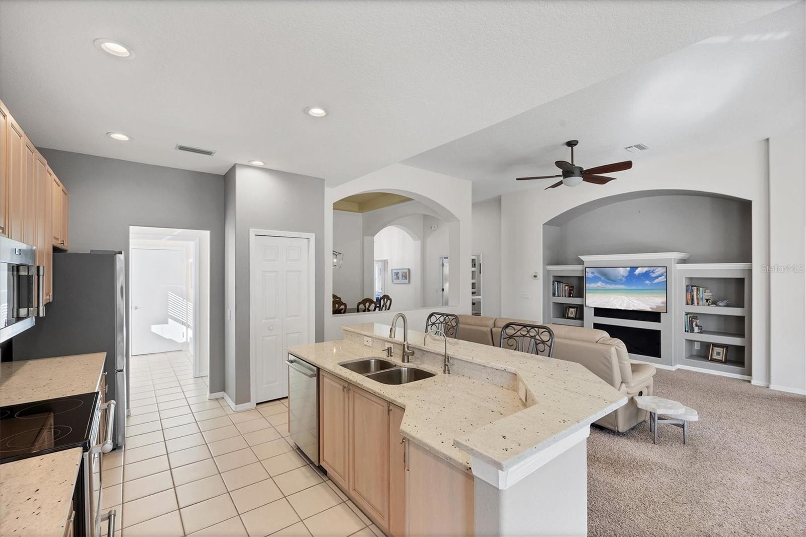 711 BACK NINE DR, VENICE, FL — photo 31