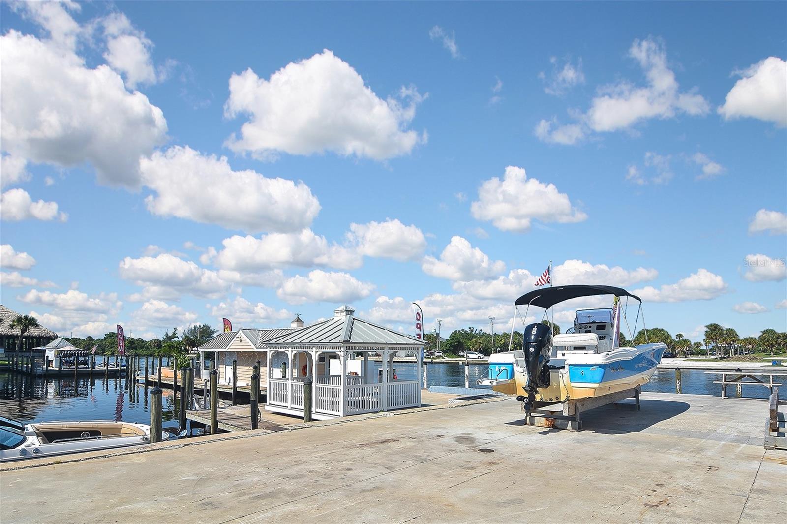 100 CIRCUIT RD #N80, NOKOMIS, FL — photo 12