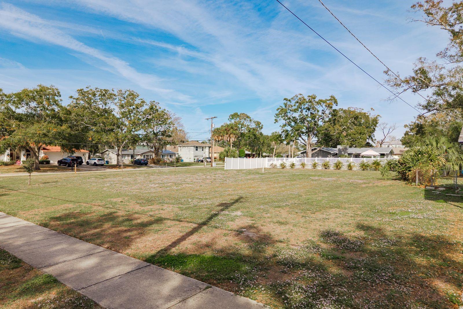 311 WASHINGTON AVE, OLDSMAR, FL — photo 4