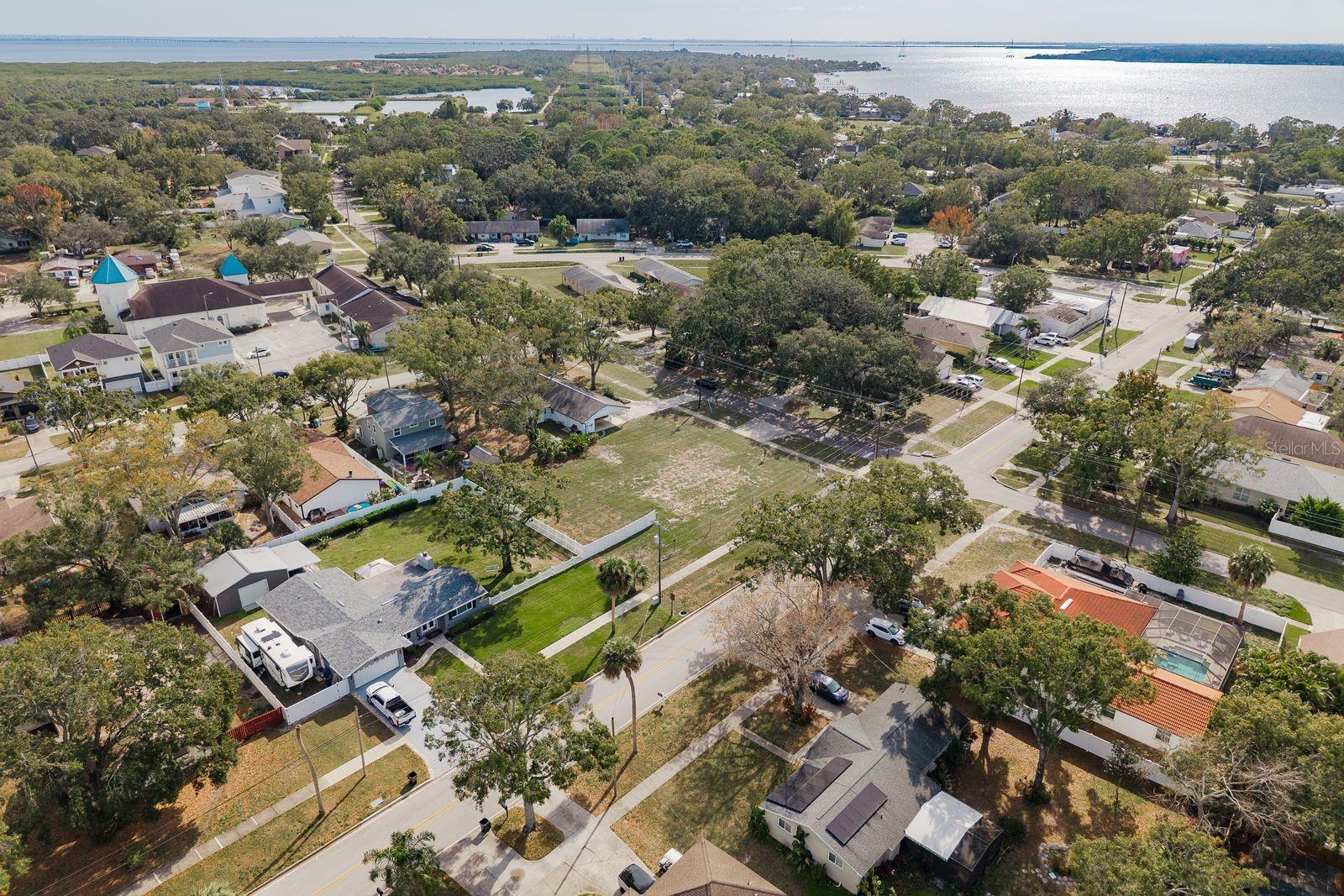 311 WASHINGTON AVE, OLDSMAR, FL — photo 13