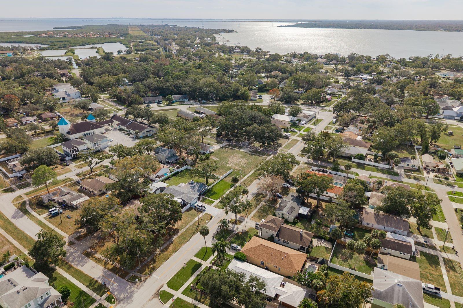 311 WASHINGTON AVE, OLDSMAR, FL — photo 19