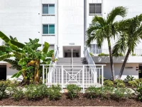 1125 W PEPPERTREE DR #707 — photo 3