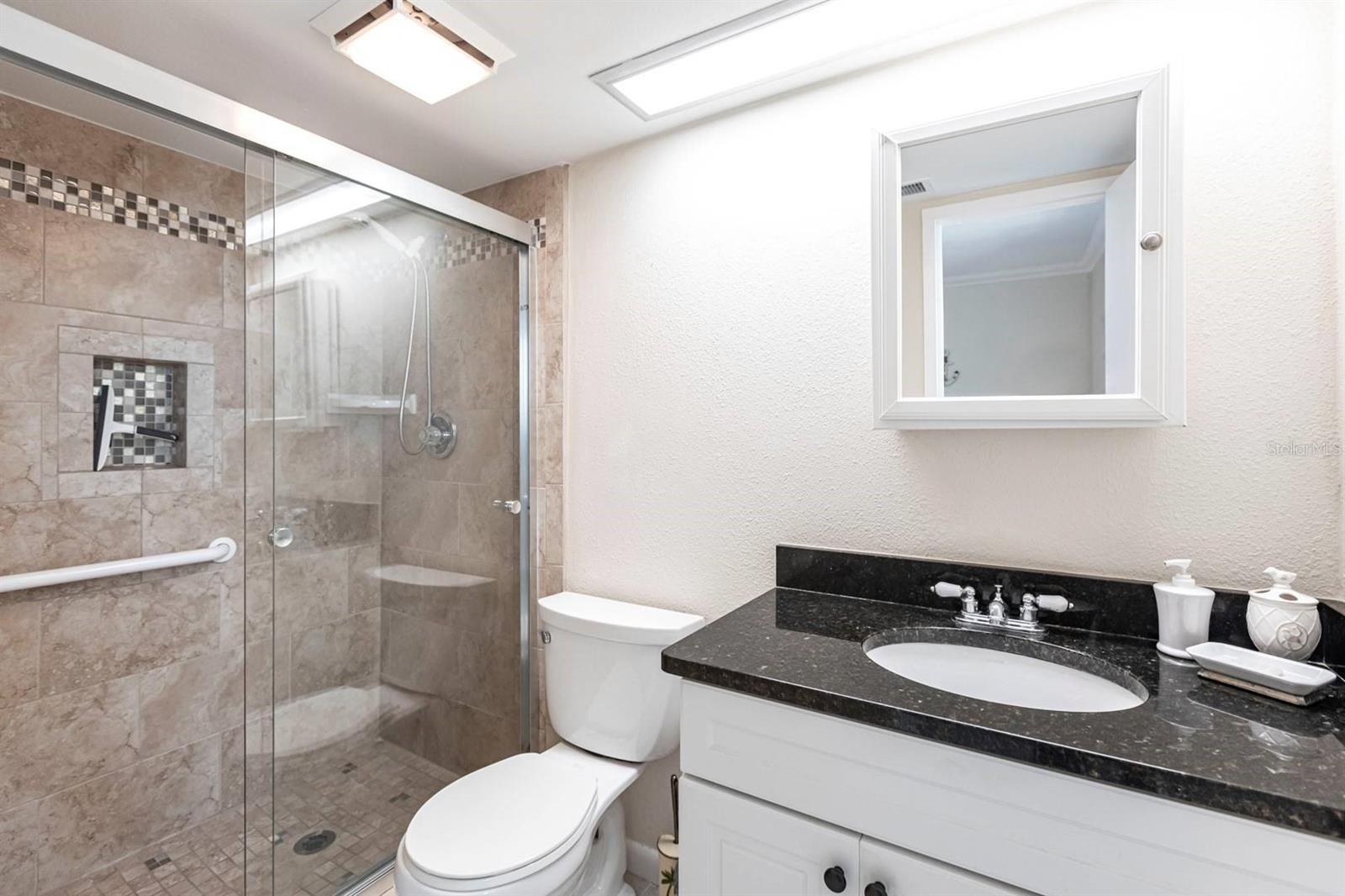 1125 W PEPPERTREE DR #707, SARASOTA, FL — photo 37