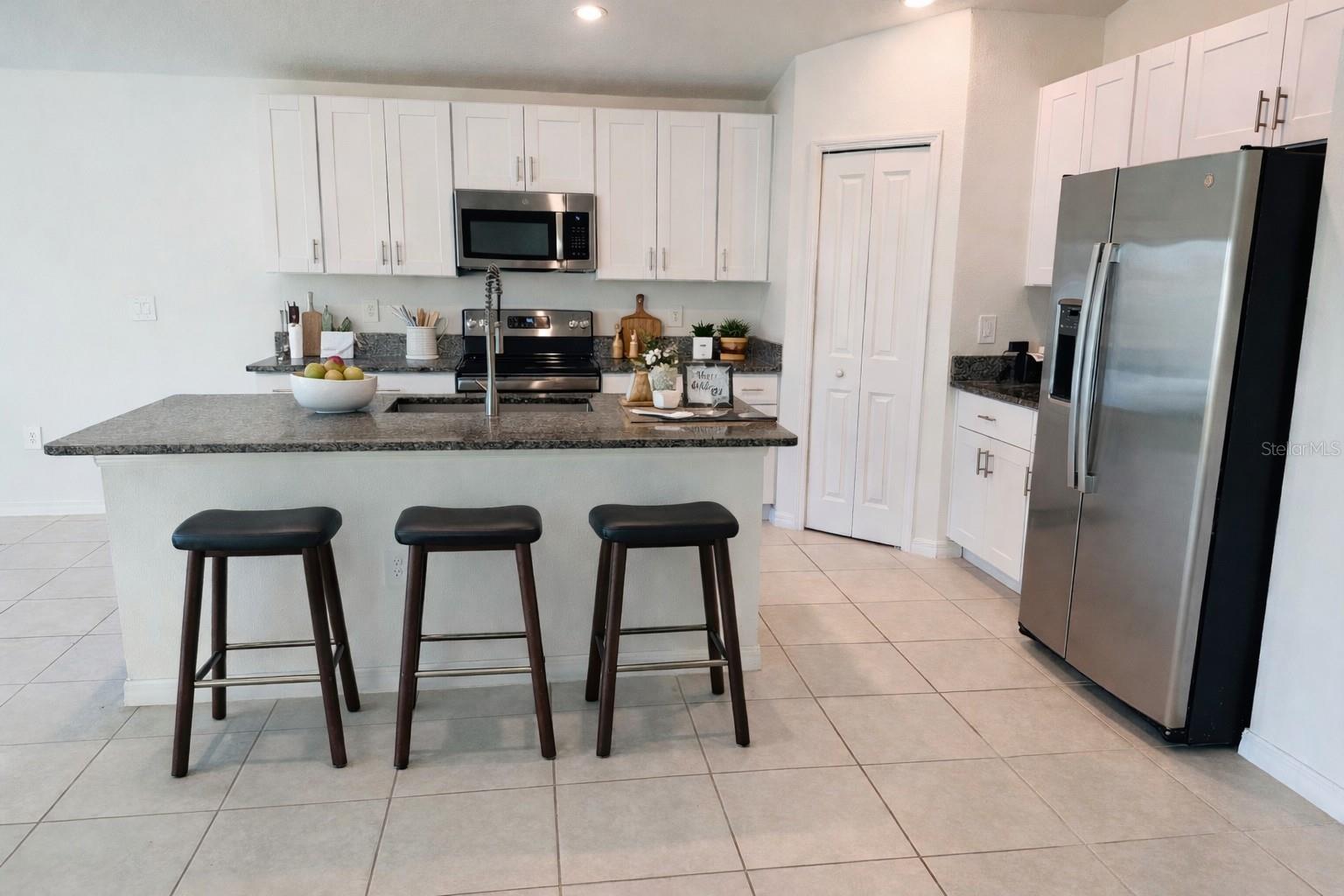 13181 GARNET RASPBERRY AVE, WIMAUMA, FL — photo 3