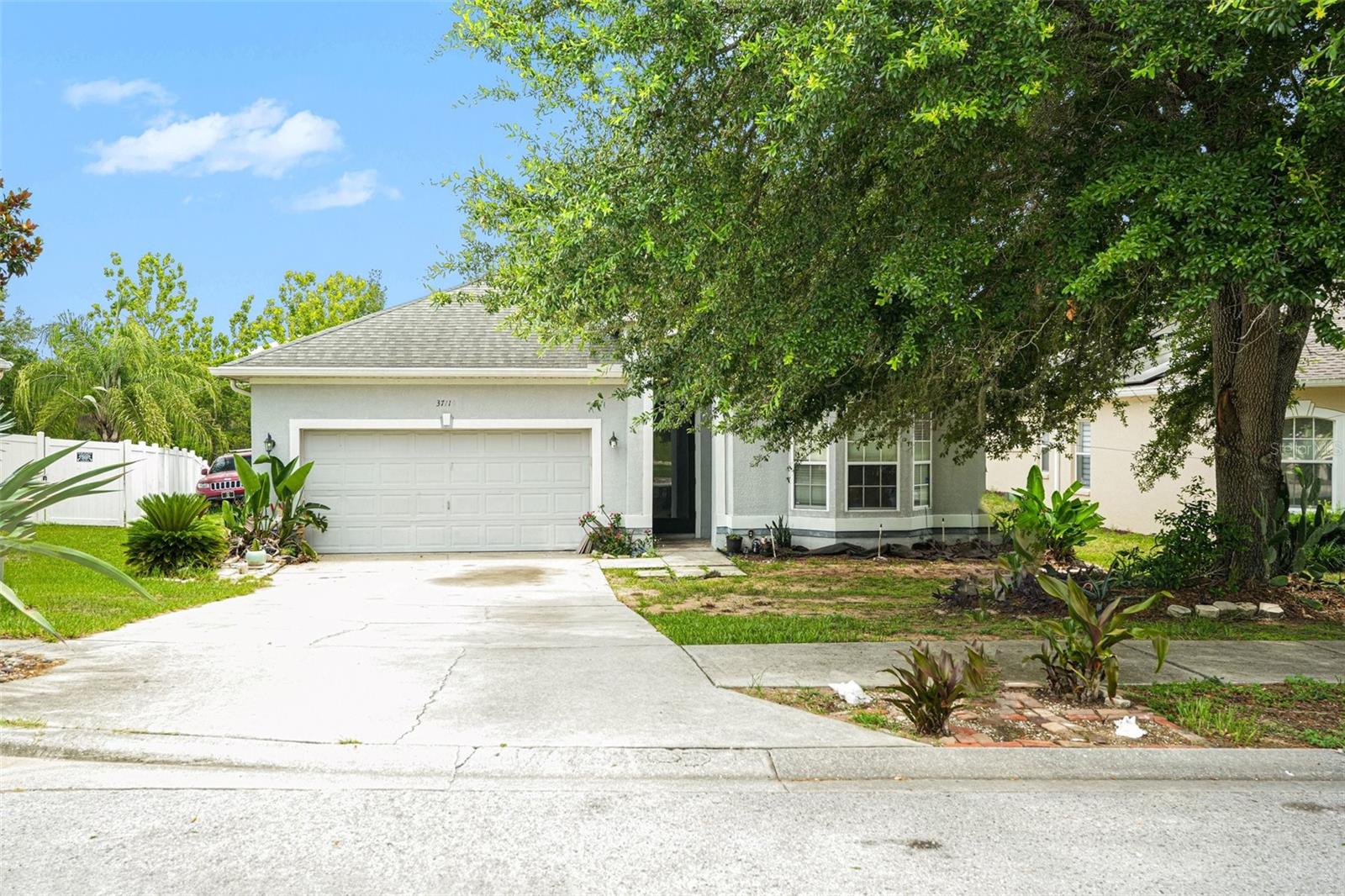 37110 HIGHLAND BLUFF CIR, DADE CITY, FL