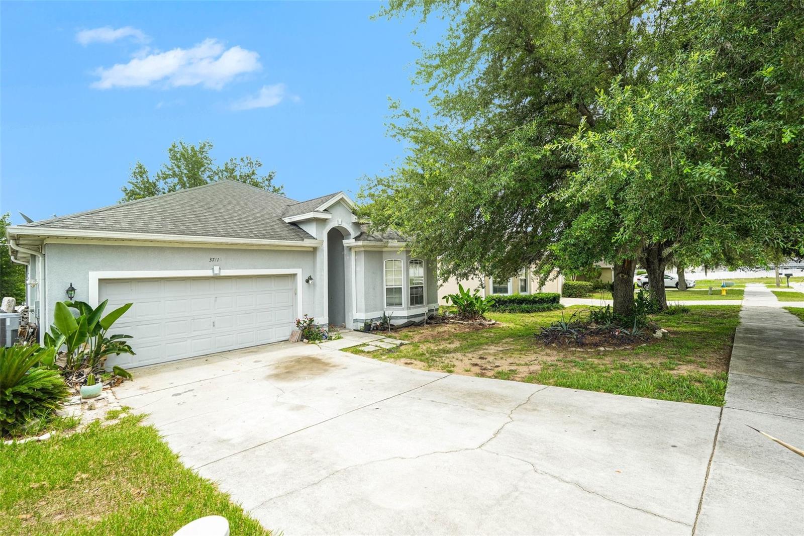 37110 HIGHLAND BLUFF CIR, DADE CITY, FL — photo 2