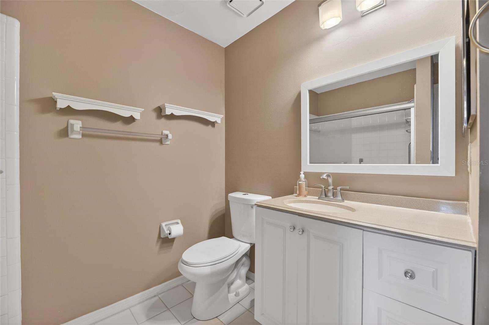 2003 HARTLEBURY WAY #432, SUN CITY CENTER, FL — photo 14