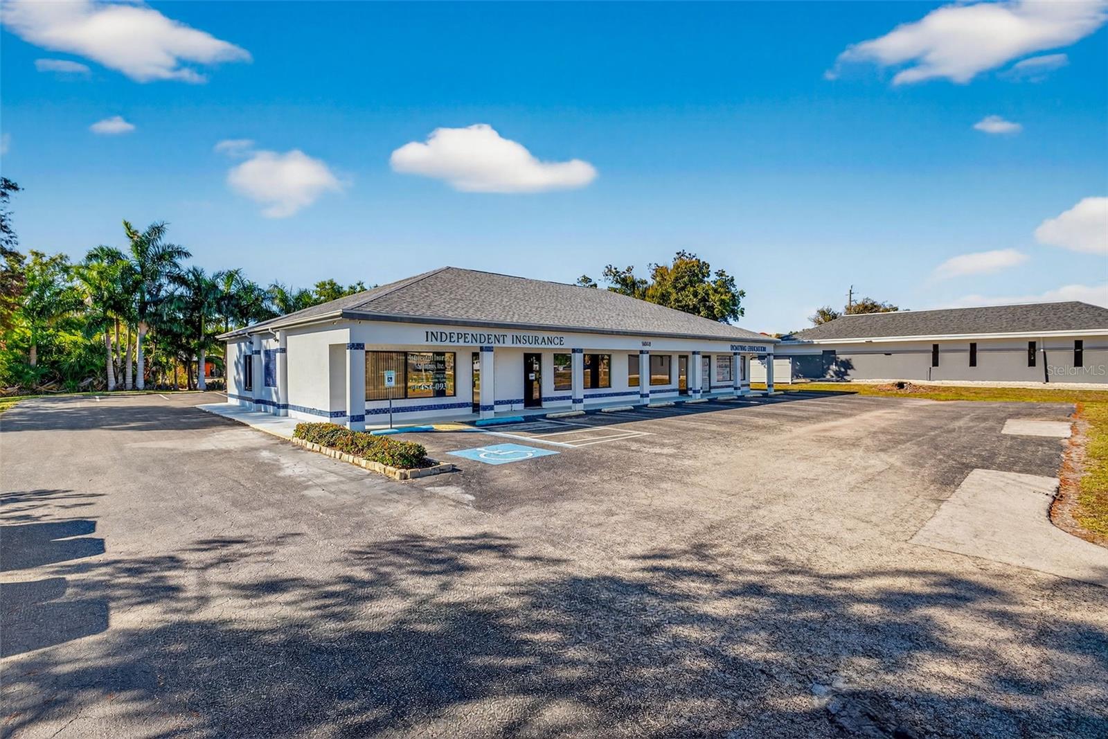 16048 SAN CARLOS BLVD, FORT MYERS, FL — photo 2