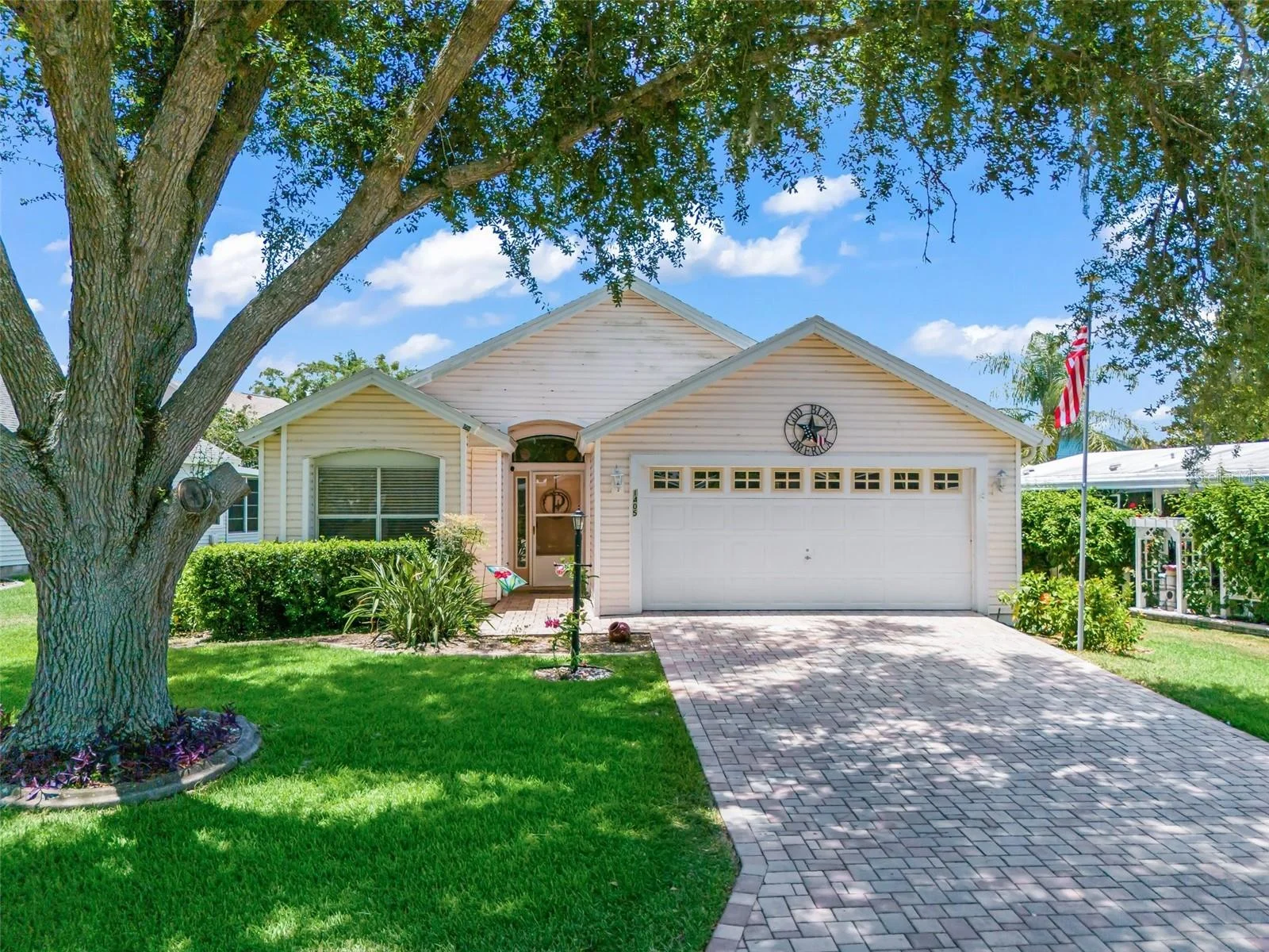 1405 W SCHWARTZ BLVD, THE VILLAGES, FL — photo 1