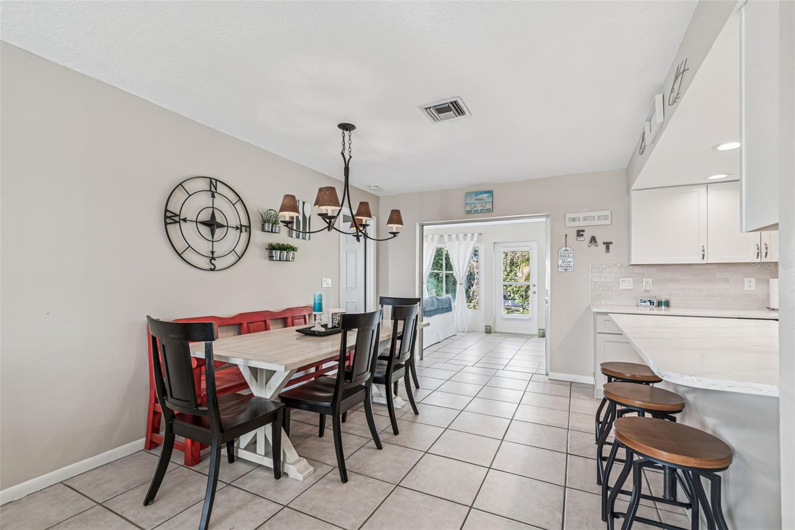 216 176TH AVE E, REDINGTON SHORES, FL — photo 10