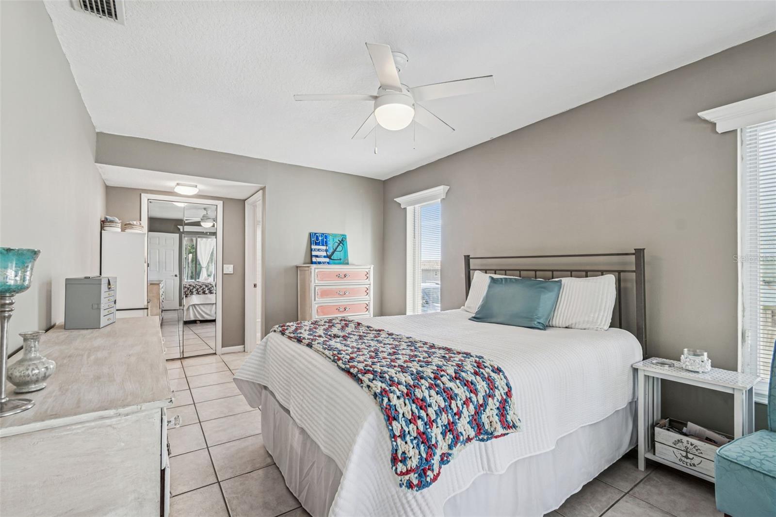 216 176TH AVE E, REDINGTON SHORES, FL — photo 28