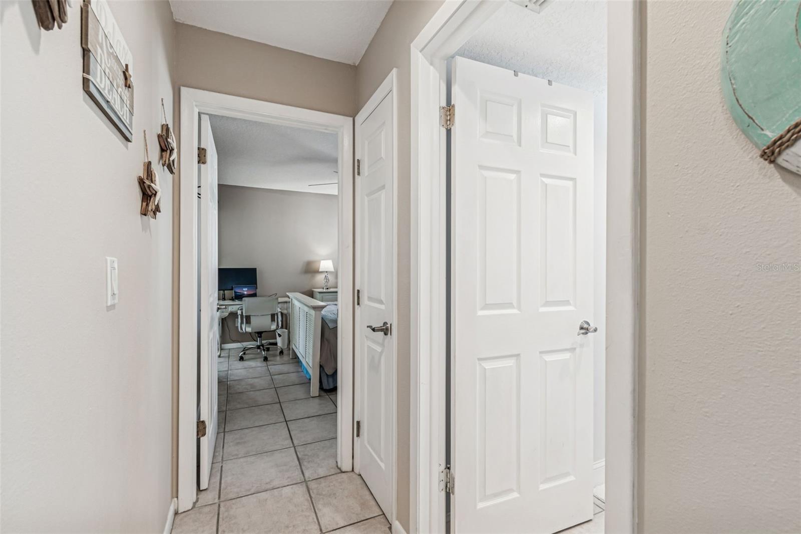 216 176TH AVE E, REDINGTON SHORES, FL — photo 36