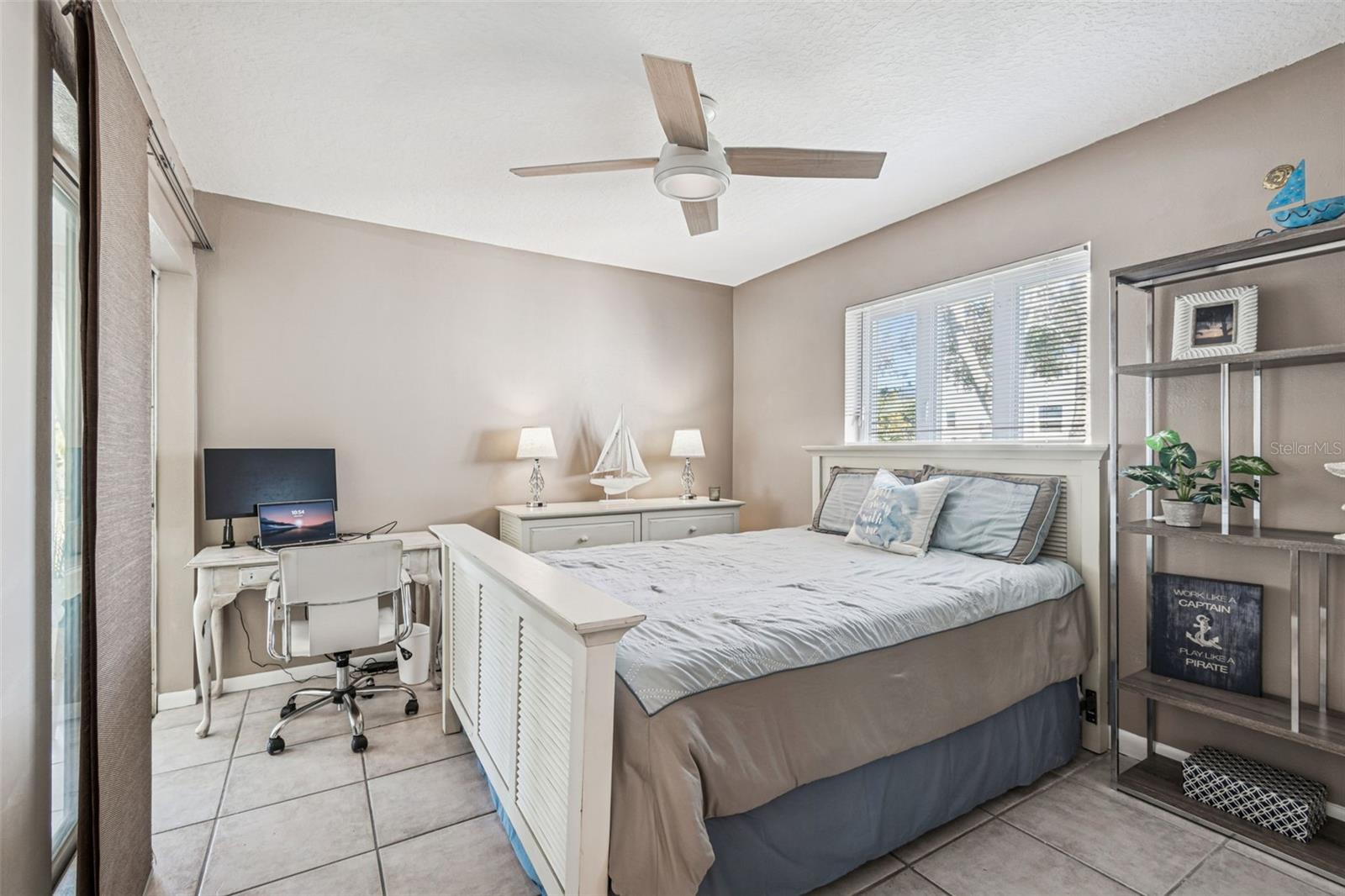 216 176TH AVE E, REDINGTON SHORES, FL — photo 39