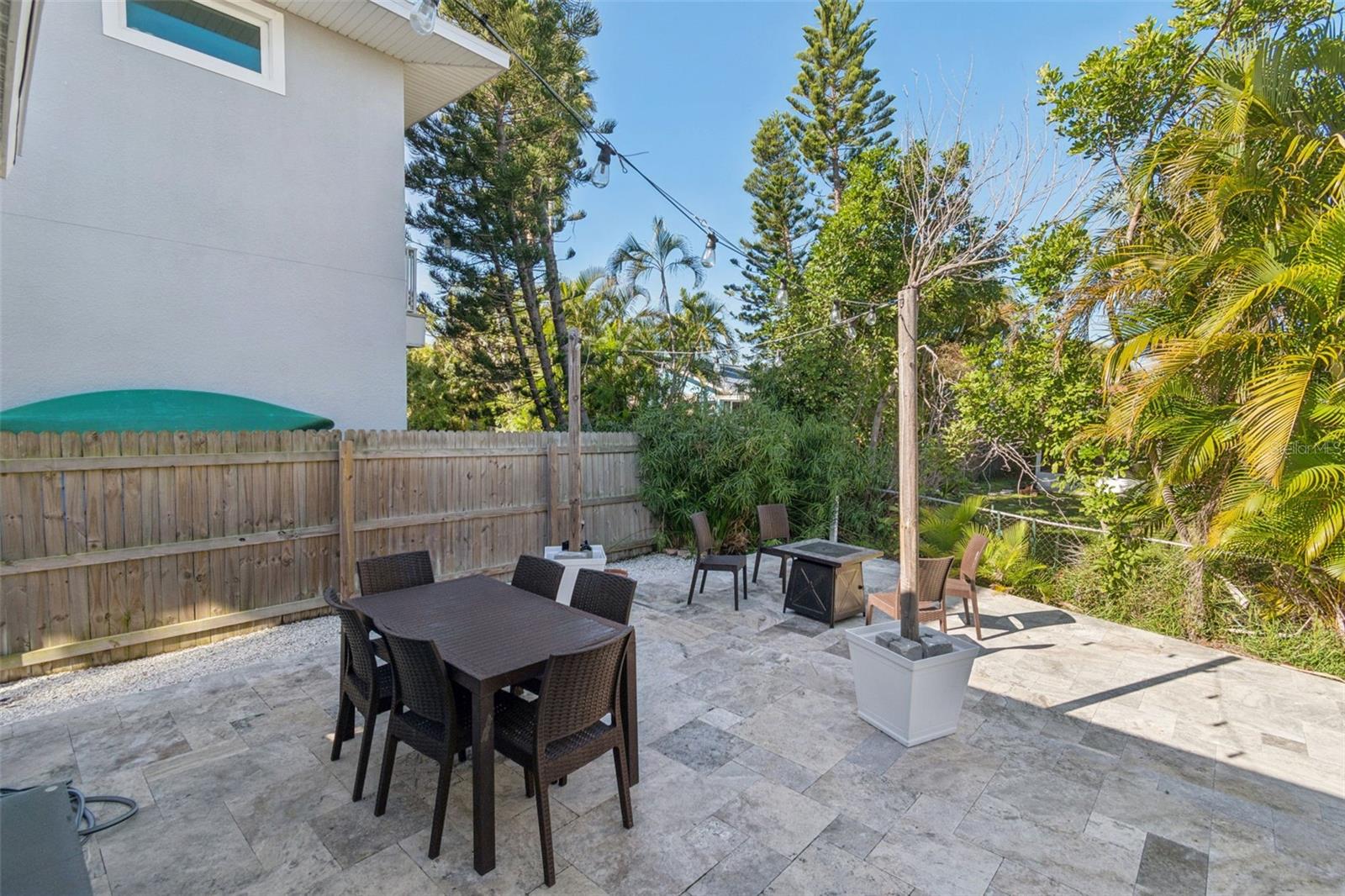 216 176TH AVE E, REDINGTON SHORES, FL — photo 43