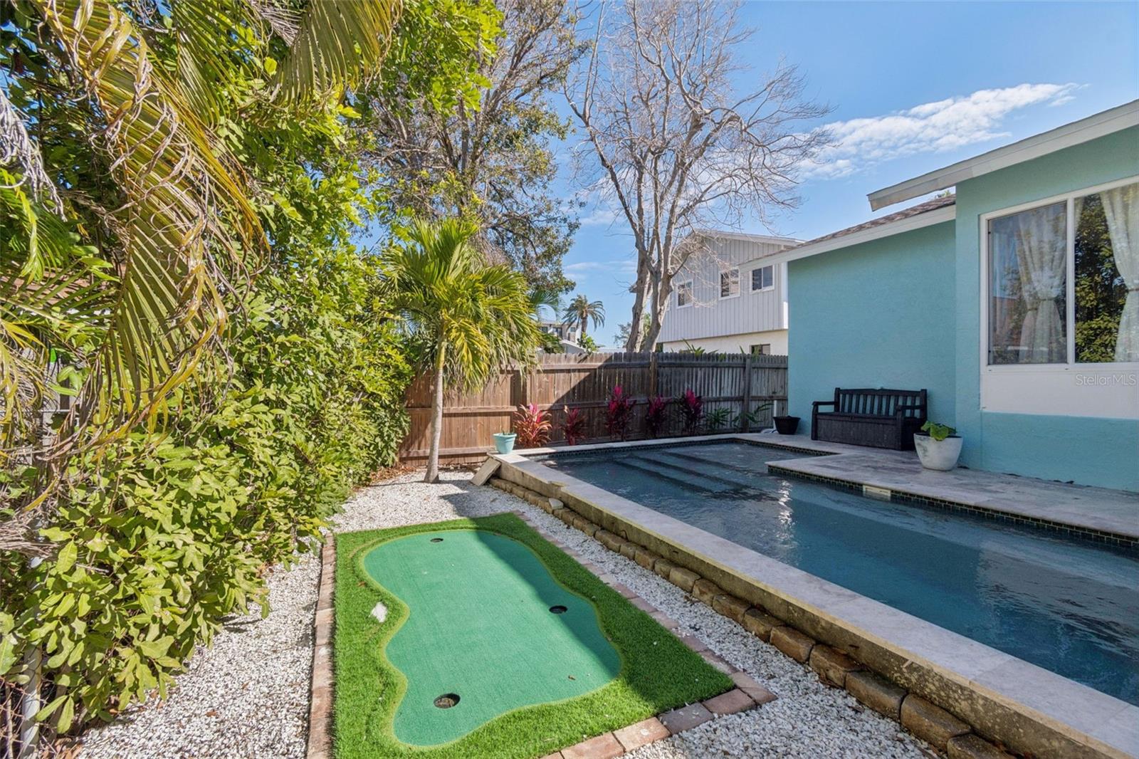 216 176TH AVE E, REDINGTON SHORES, FL — photo 46