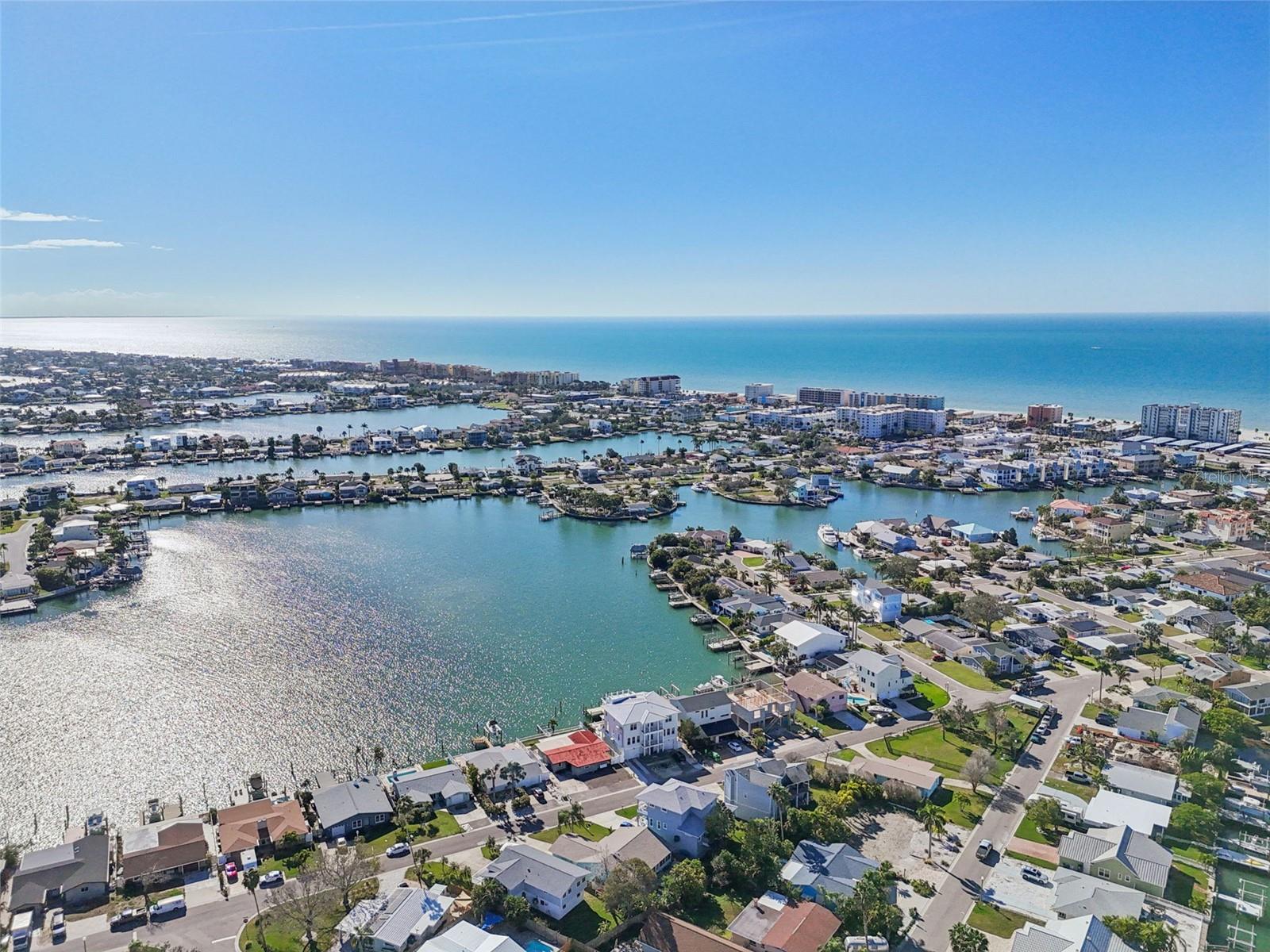 216 176TH AVE E, REDINGTON SHORES, FL — photo 52