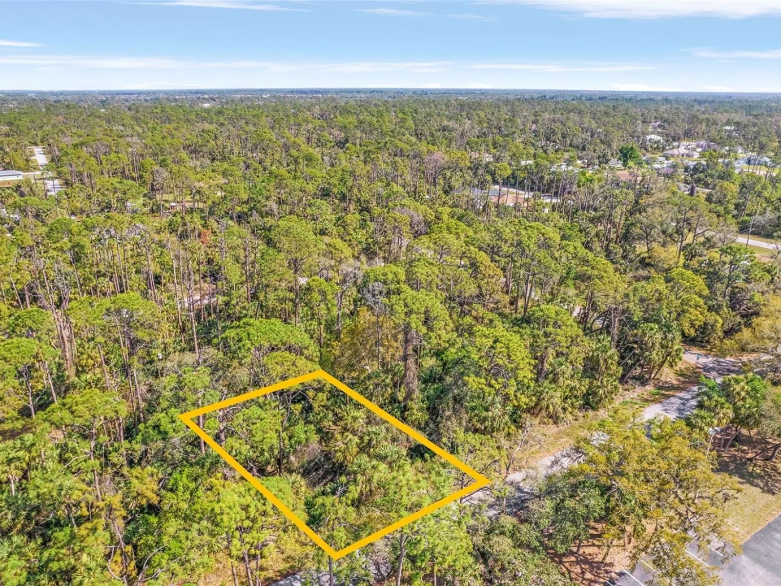 17474 GEDDES AVE, PORT CHARLOTTE, FL — photo 2