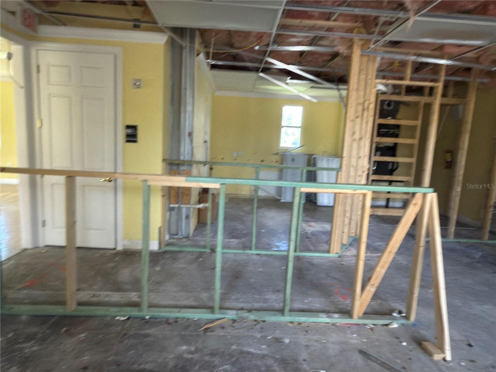 3075 BOBCAT VILLAGE CENTER RD, NORTH PORT, FL — photo 6