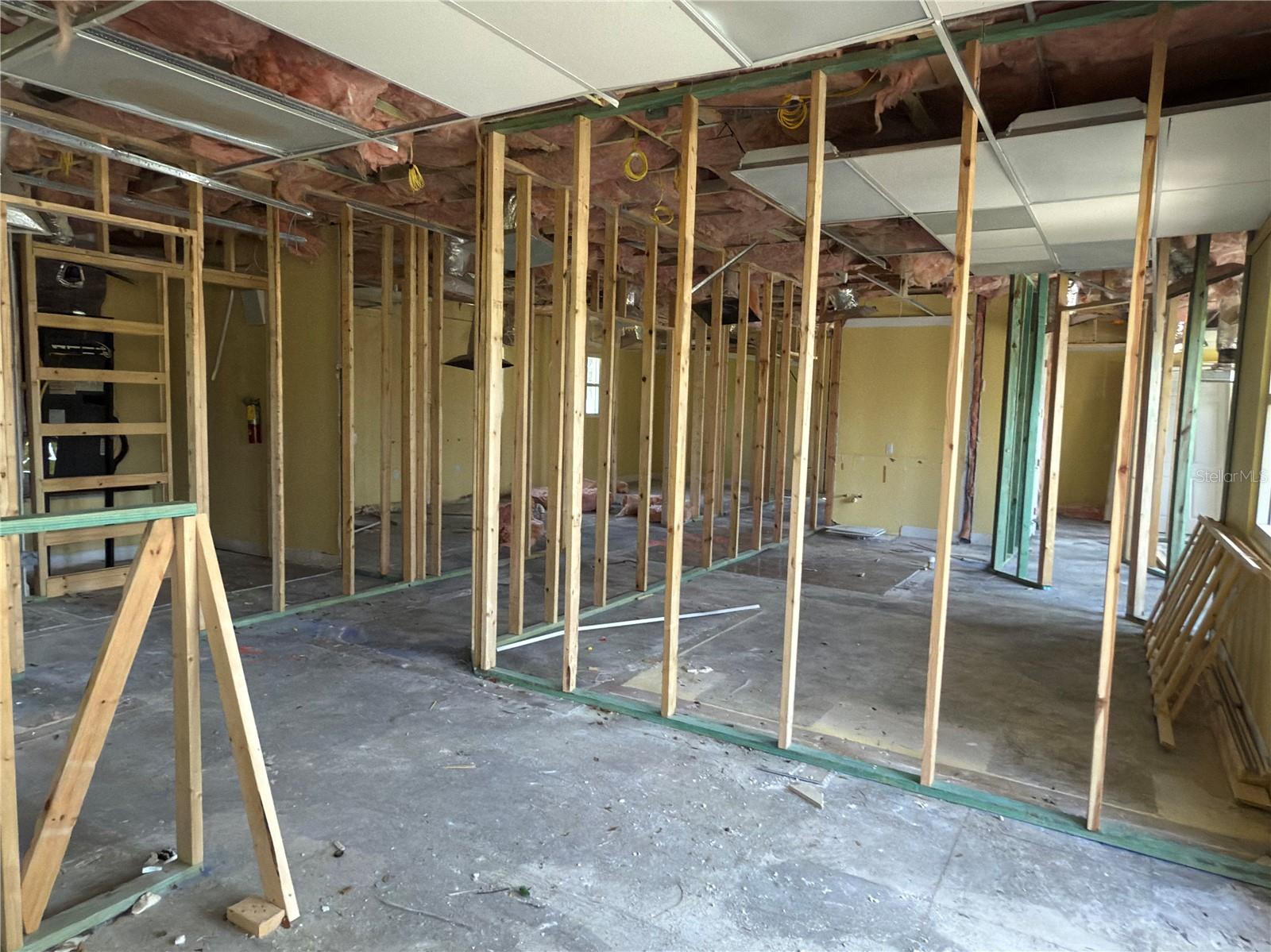 3075 BOBCAT VILLAGE CENTER RD, NORTH PORT, FL — photo 7
