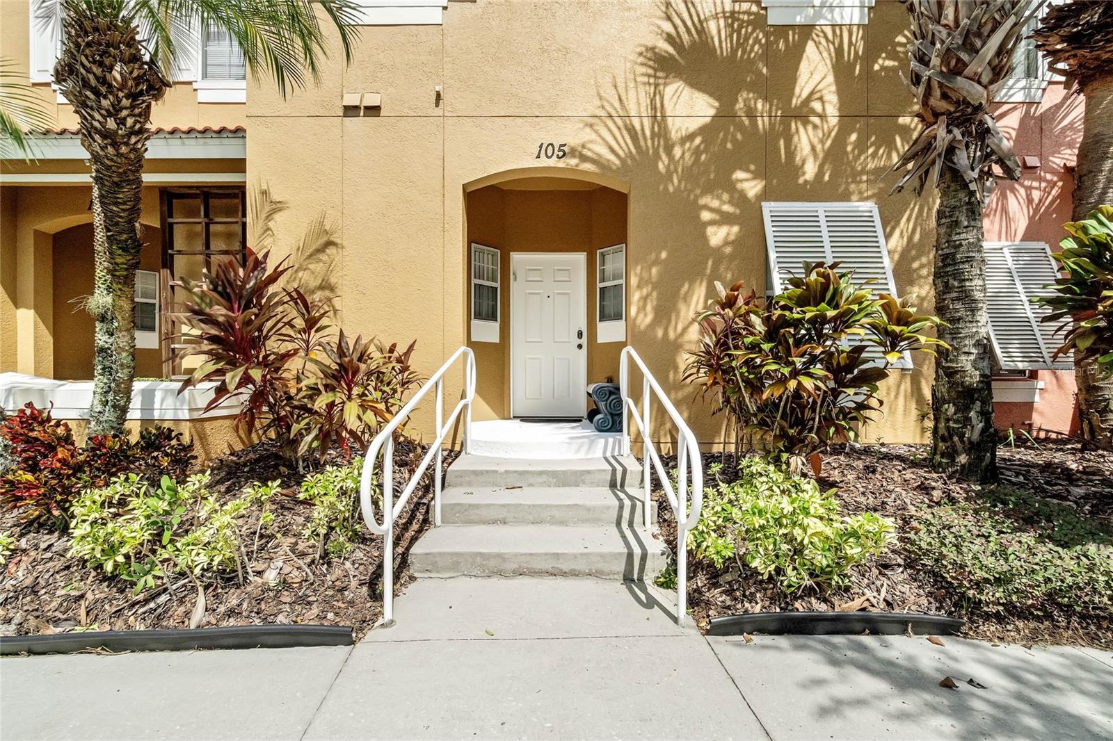 105 POMPANO BEACH DR, KISSIMMEE, FL — photo 2