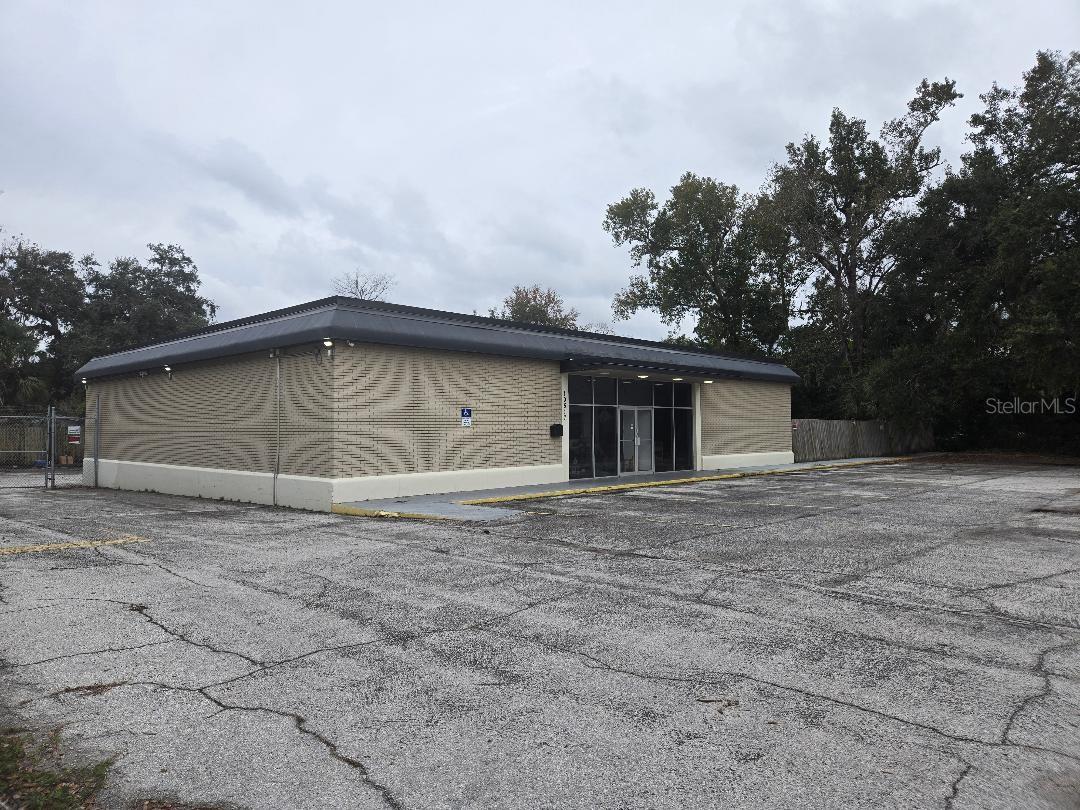 10517 RIVERVIEW DR, RIVERVIEW, FL — photo 2