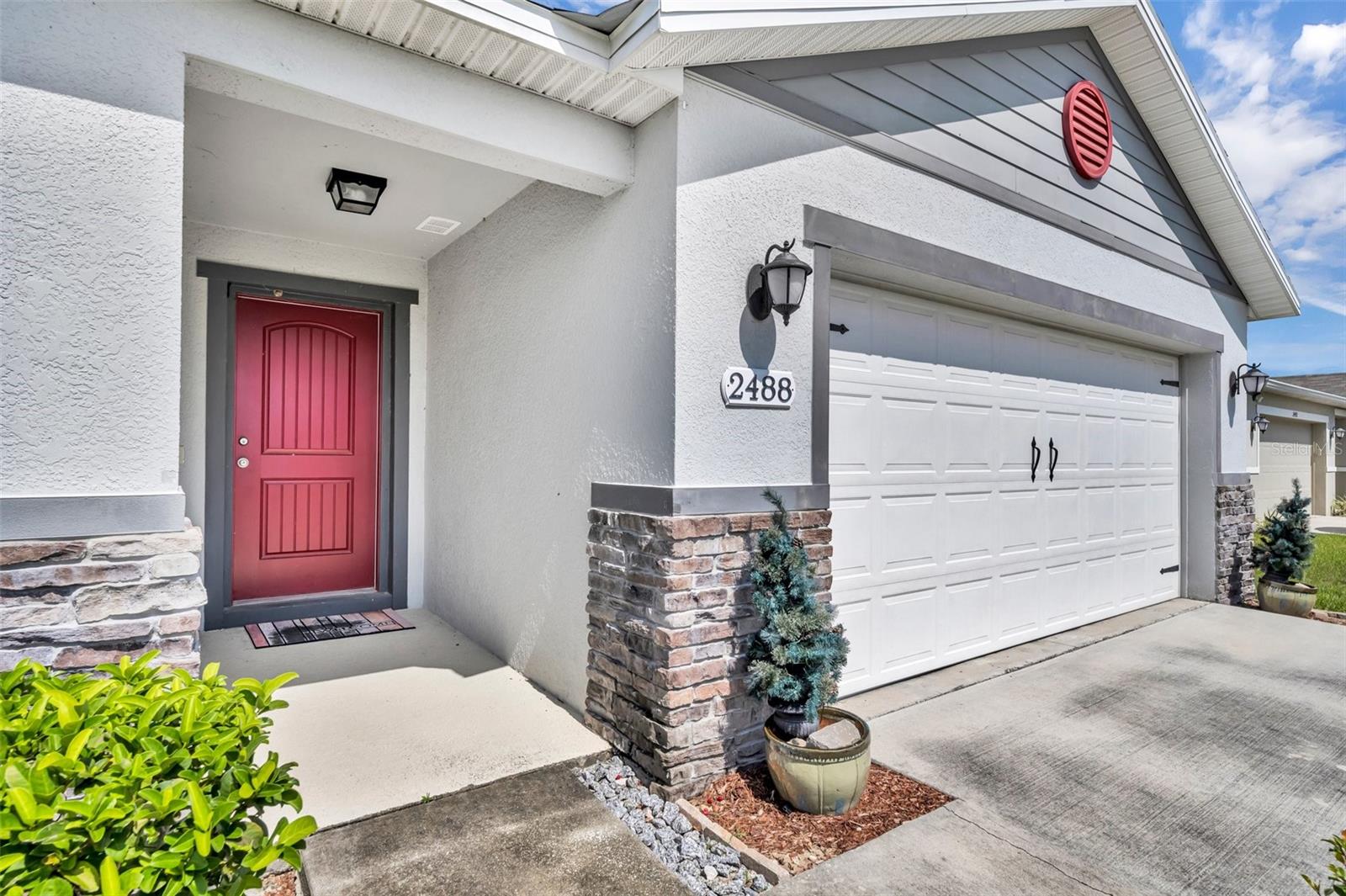 2488 BEGONIA ST, MASCOTTE, FL — photo 4