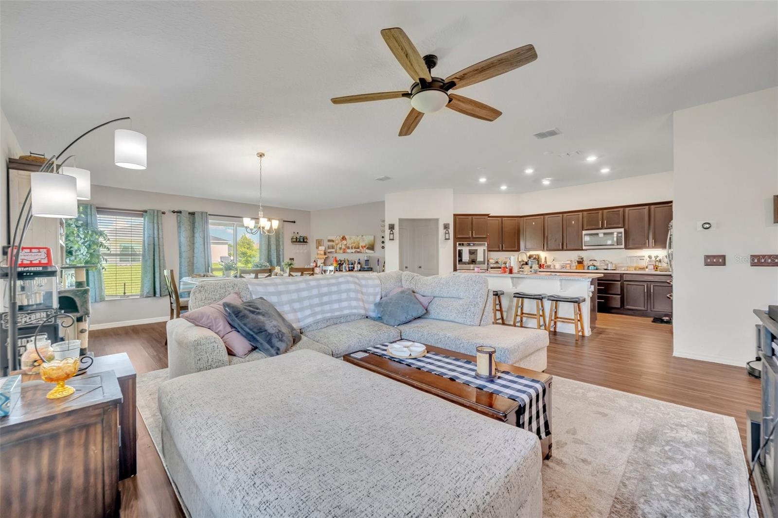 2488 BEGONIA ST, MASCOTTE, FL — photo 11