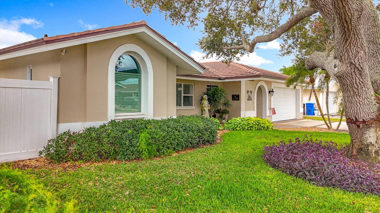 3828 48TH AVE S, ST PETERSBURG, FL — photo 3