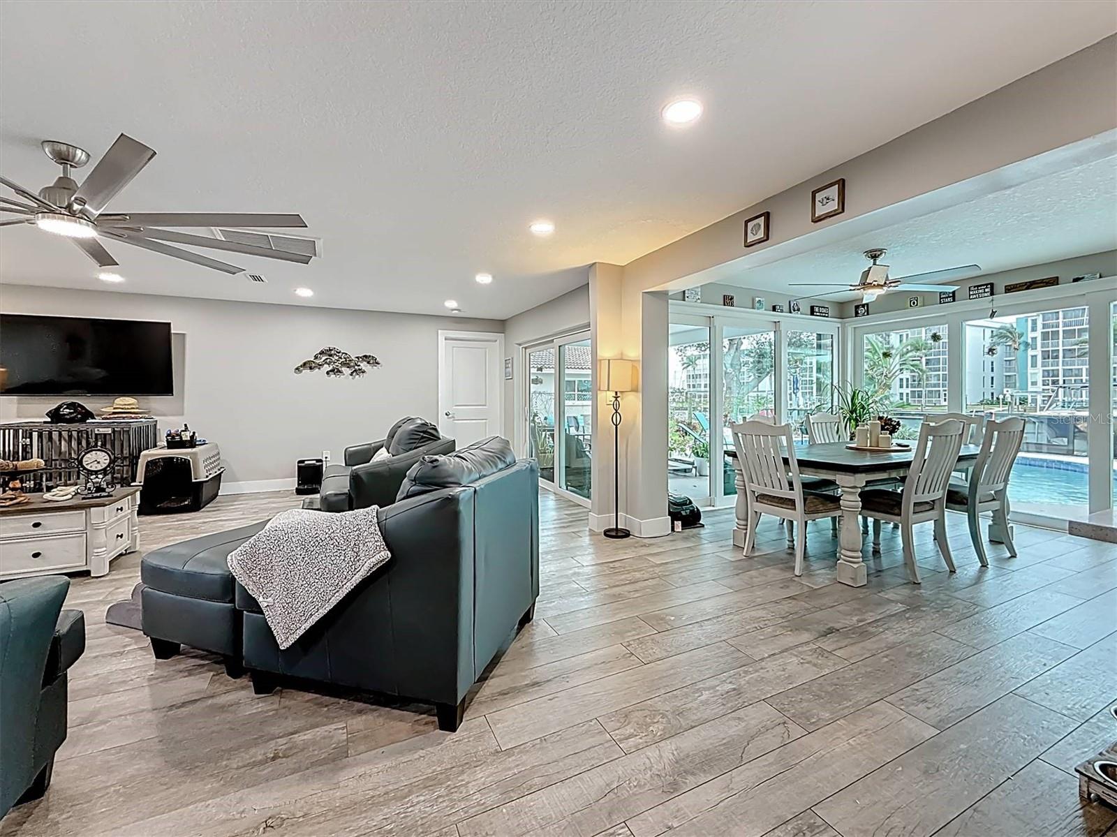 3828 48TH AVE S, ST PETERSBURG, FL — photo 14