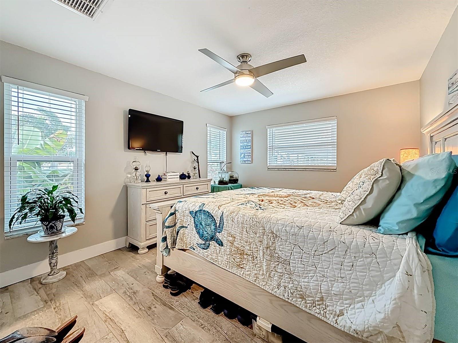 3828 48TH AVE S, ST PETERSBURG, FL — photo 34