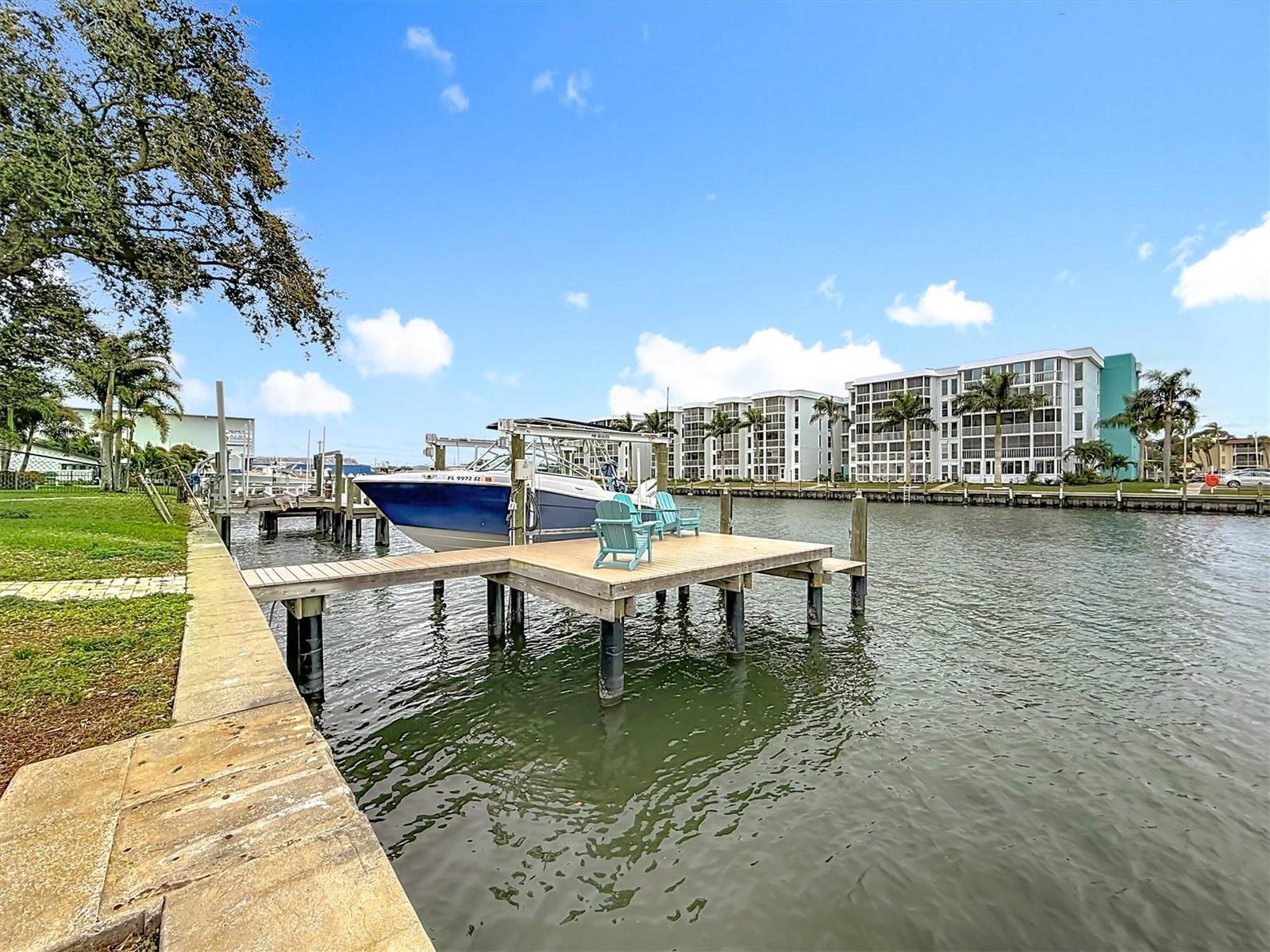 3828 48TH AVE S, ST PETERSBURG, FL — photo 59