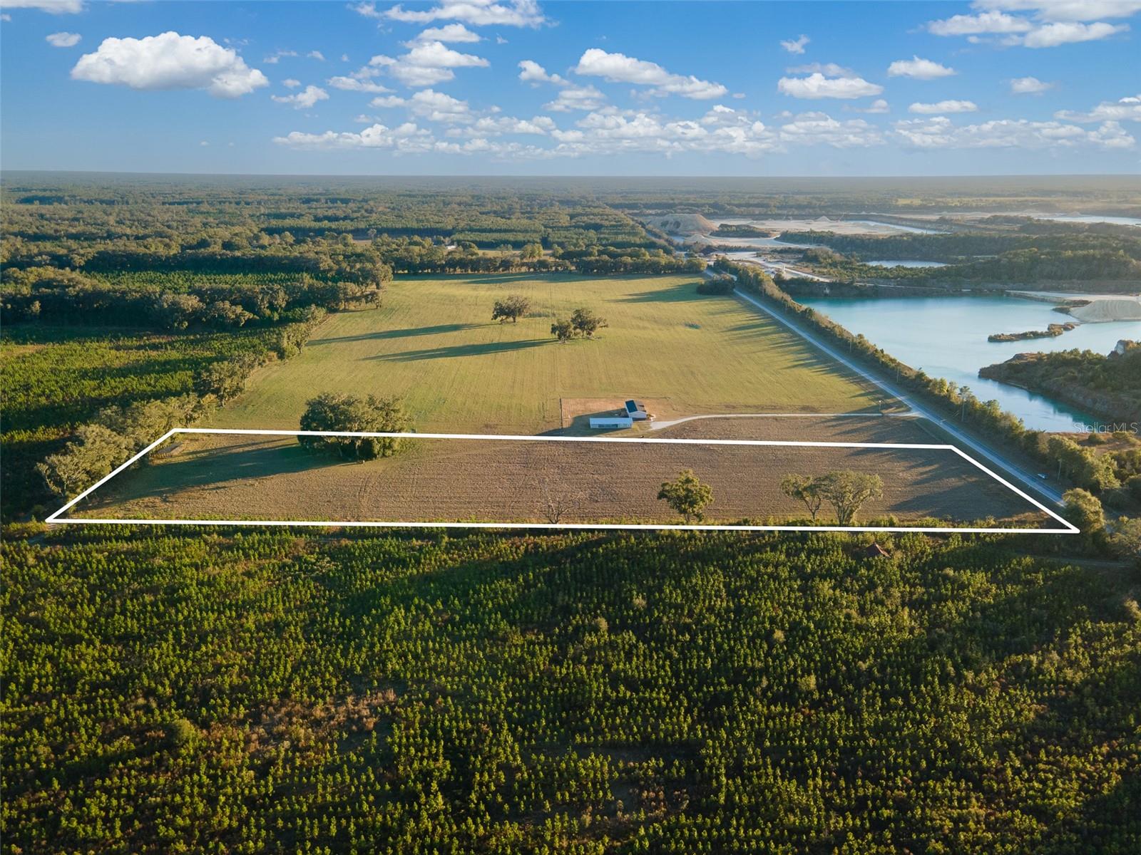 001 NW 202ND ST, NEWBERRY, FL