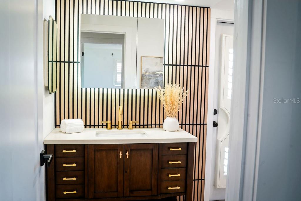 3807 48TH AVE S, ST PETERSBURG, FL — photo 36